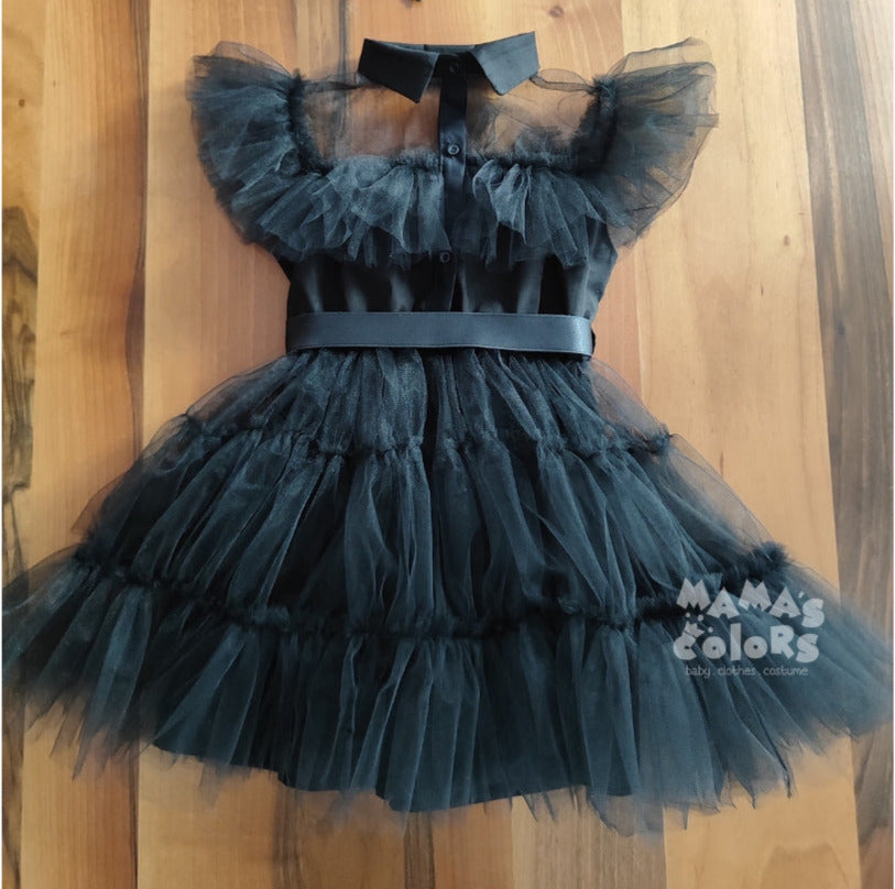 Wednesday Tek Elbise